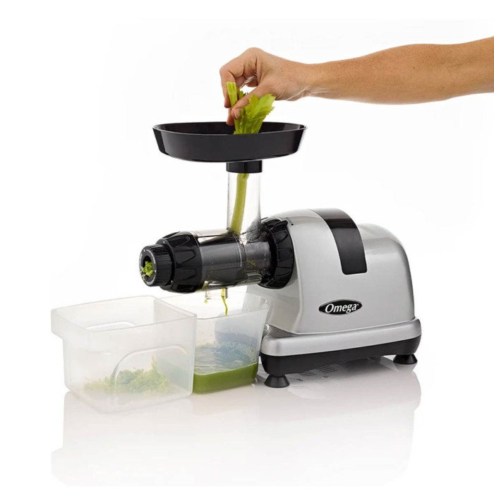 OMEGA LOW SPEED MASTICATING CELERY JUICER